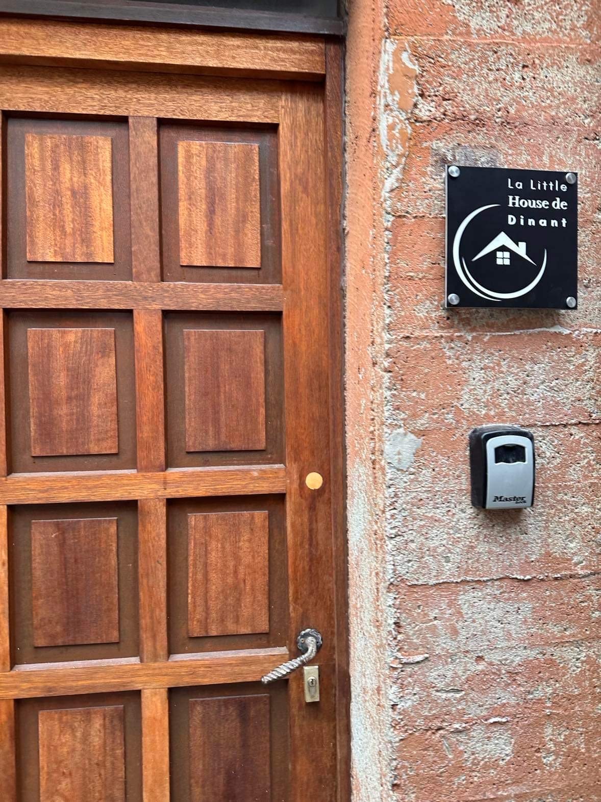 La Little House de Dinant, foto 13 di 16