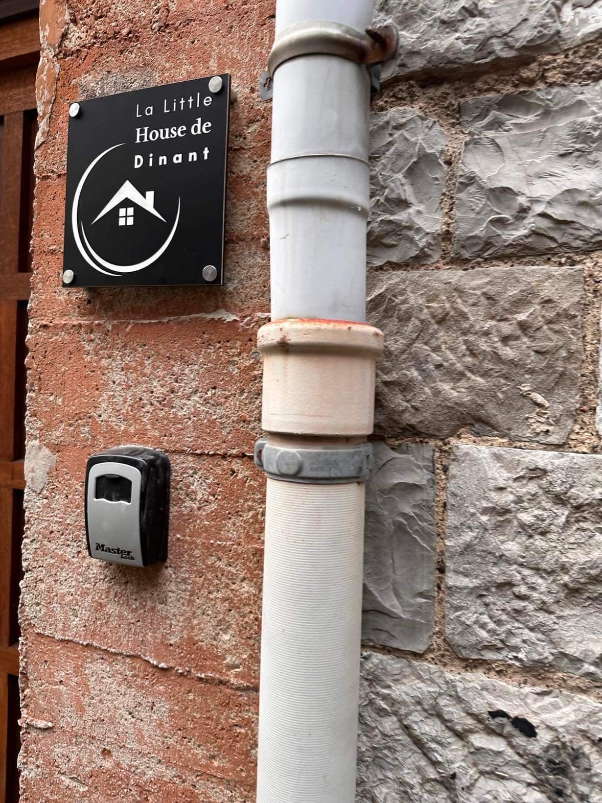 La Little House de Dinant, foto 16 di 16